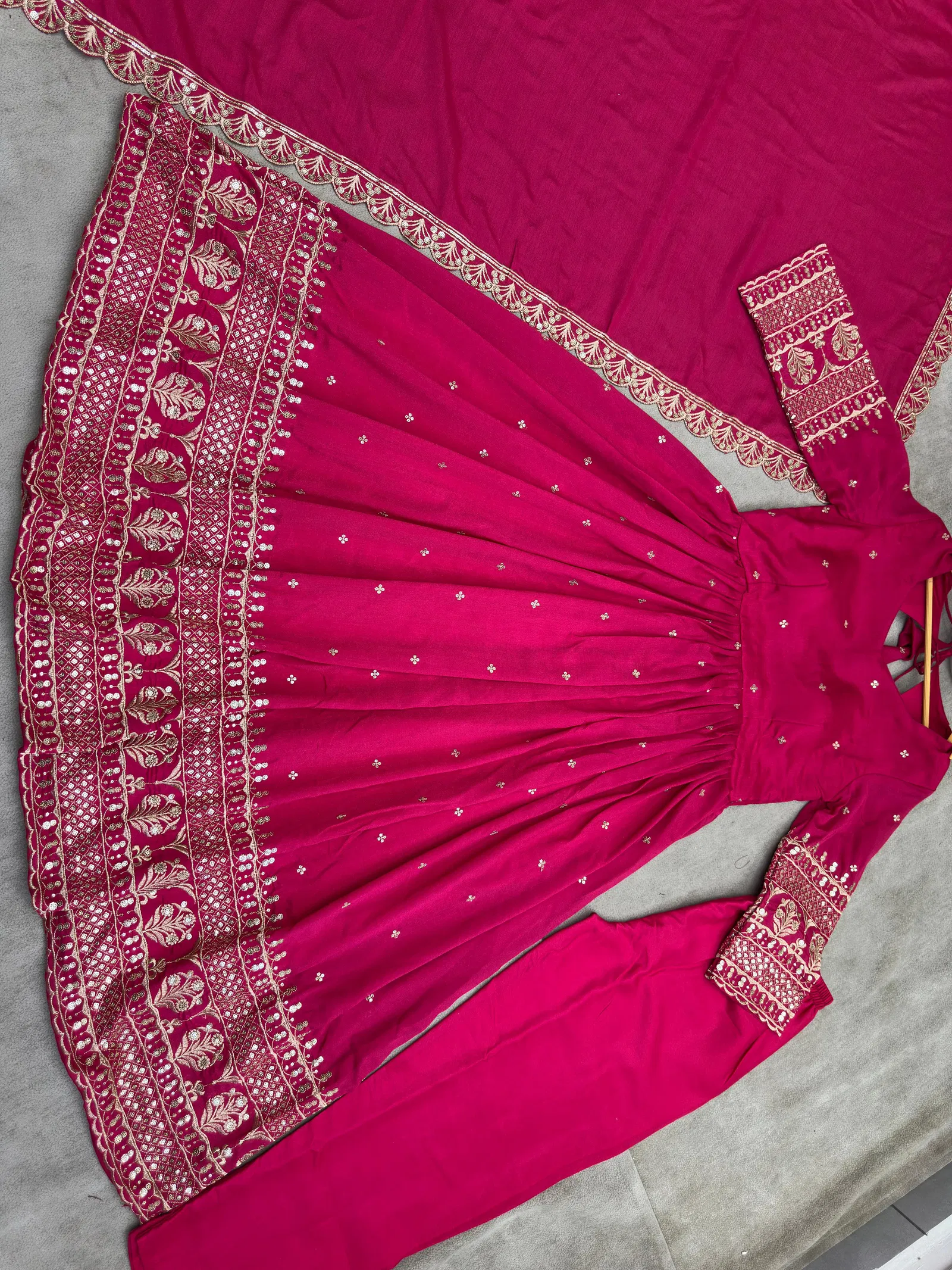 Dvd 5093 Vichitra Silk  With Embroidery Kurti Pant With Dupatta Exporters In India